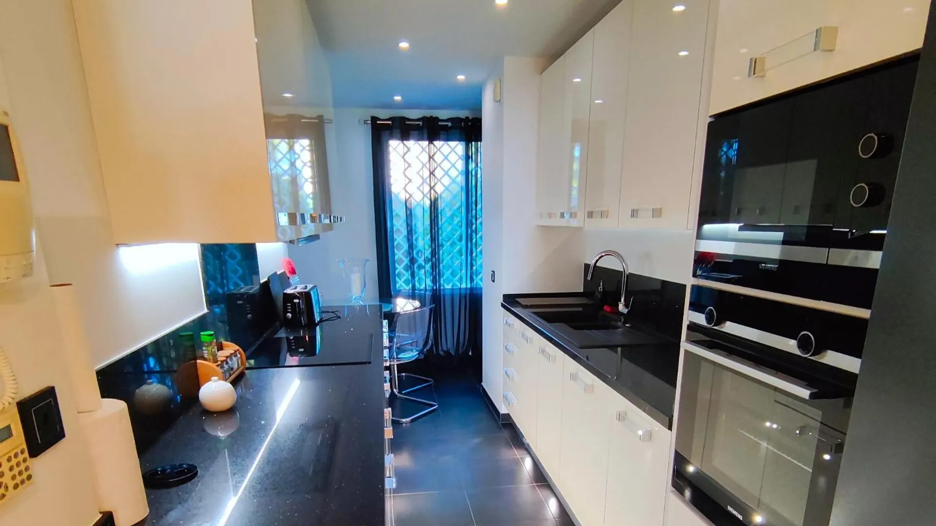 Apartment Luxury Frontline Residence Ehhouse Estepona