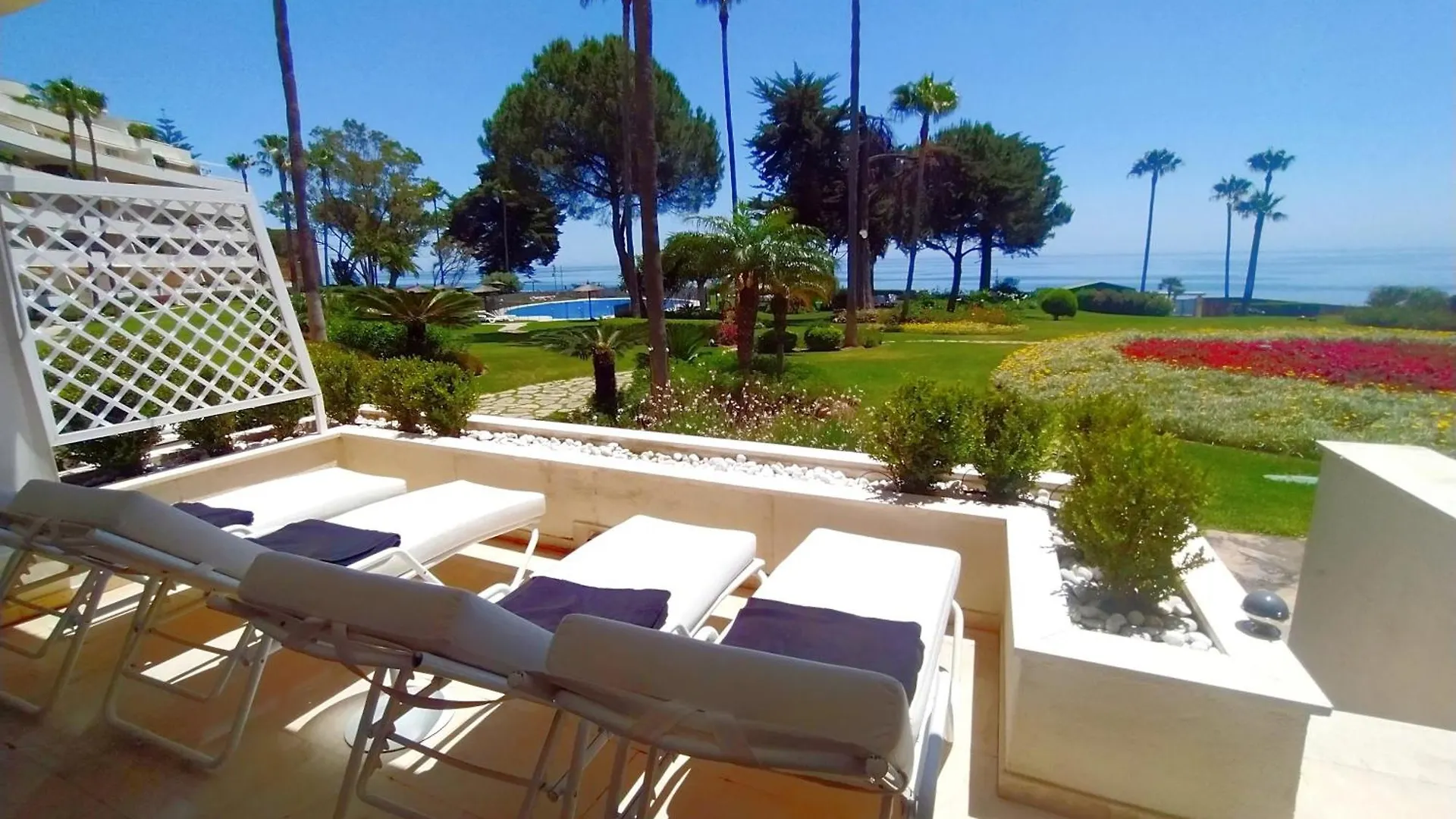 Luxury Frontline Residence Ehhouse Estepona